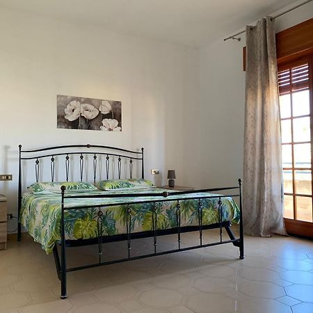 Casa Vacanza Torre Di Mezzo - Tramonto マラウサ エクステリア 写真