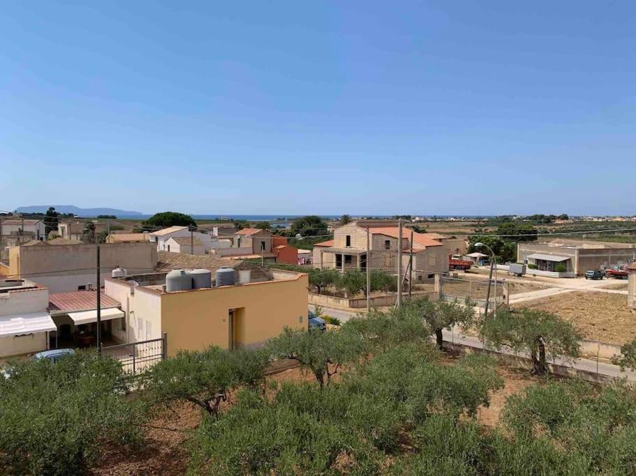 Casa Vacanza Torre Di Mezzo - Tramonto マラウサ エクステリア 写真