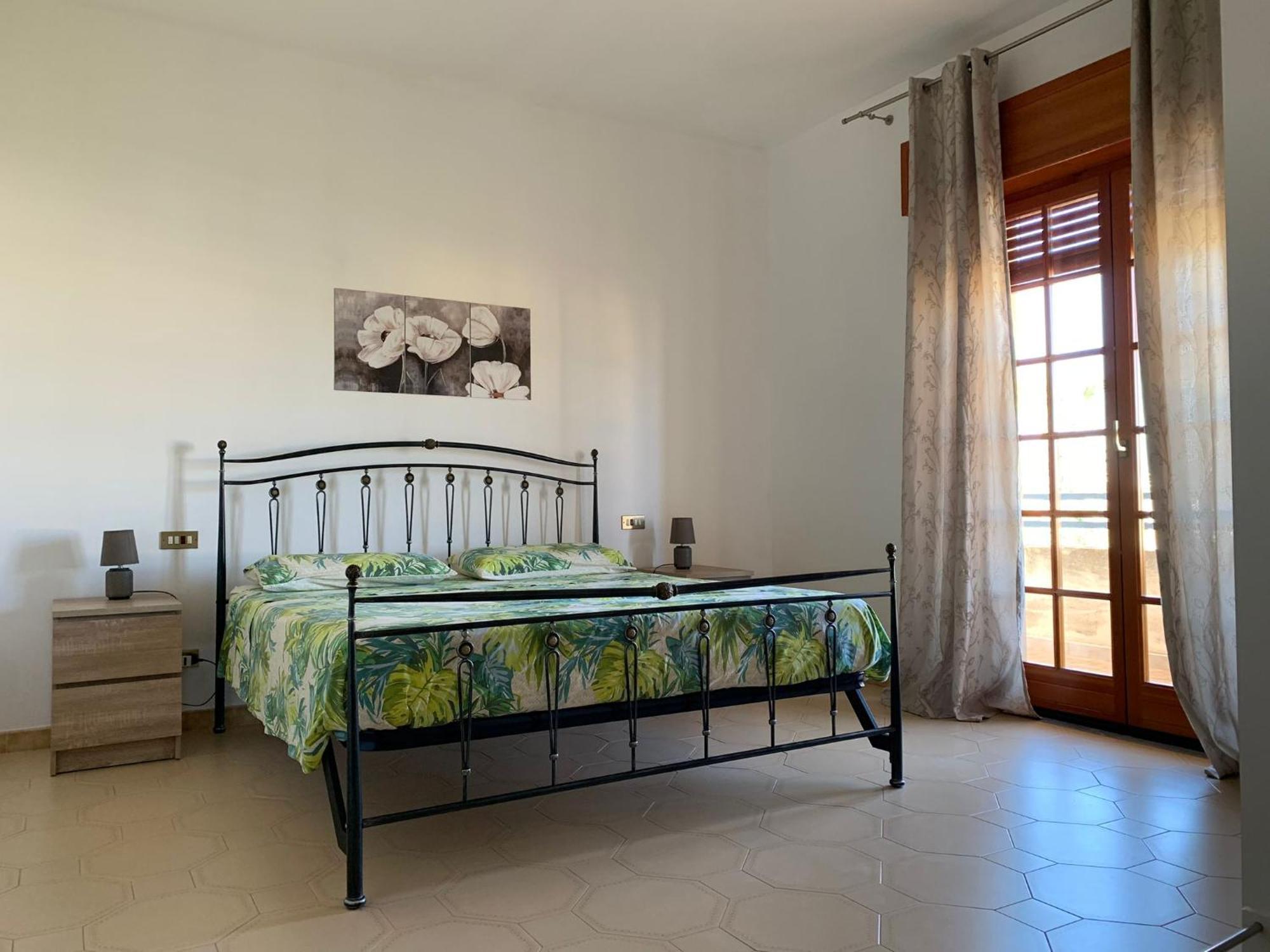 Casa Vacanza Torre Di Mezzo - Tramonto マラウサ エクステリア 写真