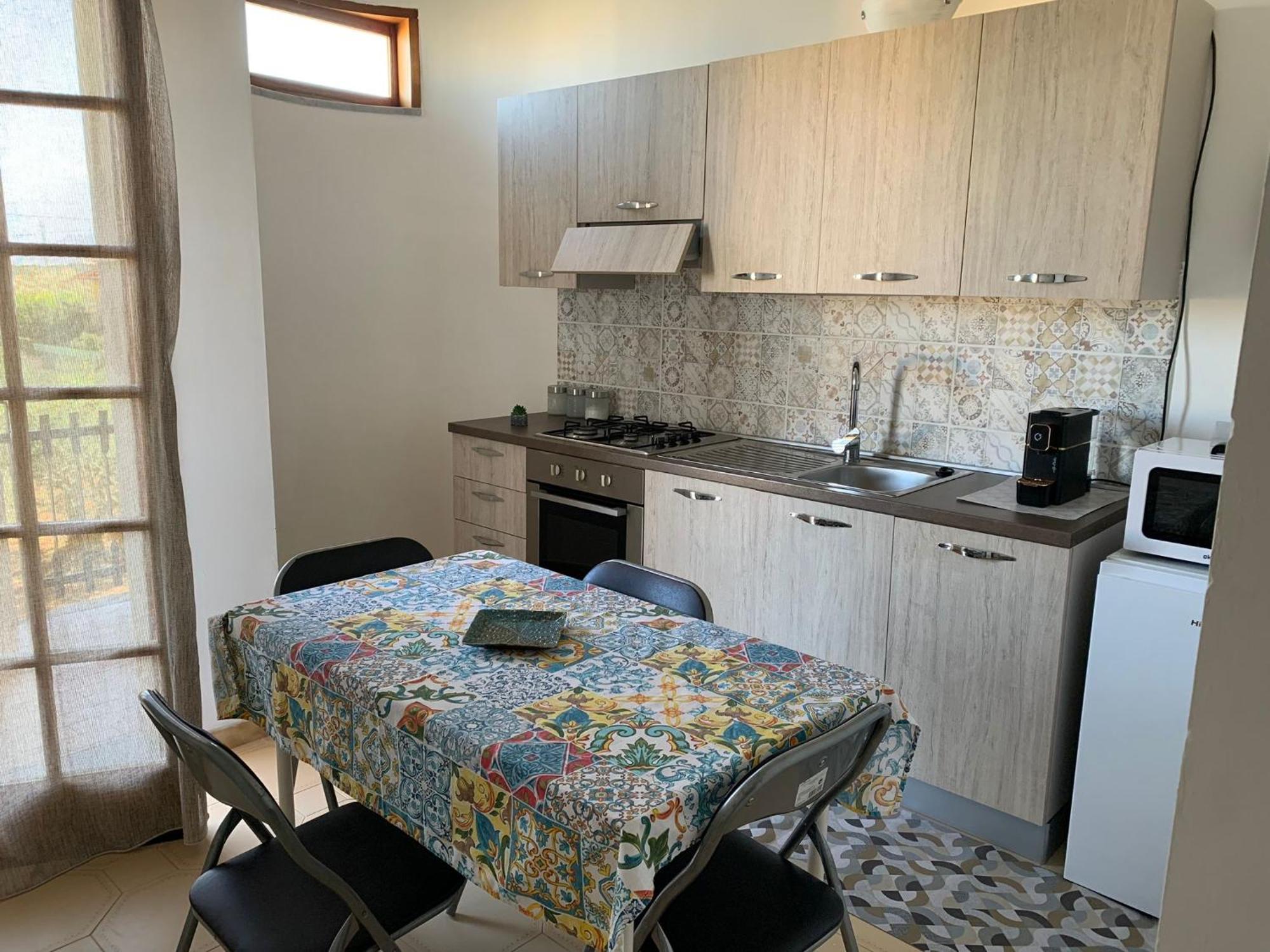 Casa Vacanza Torre Di Mezzo - Tramonto マラウサ エクステリア 写真